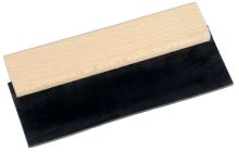 Stierka drevená s tvrdenou gumou 180 mm