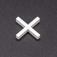 Krížiky plastové krátke 2mm/250ks